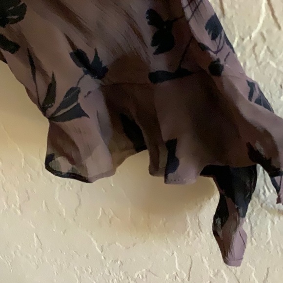 Chicos Back and brown feminine blouse - Picture 2 of 6